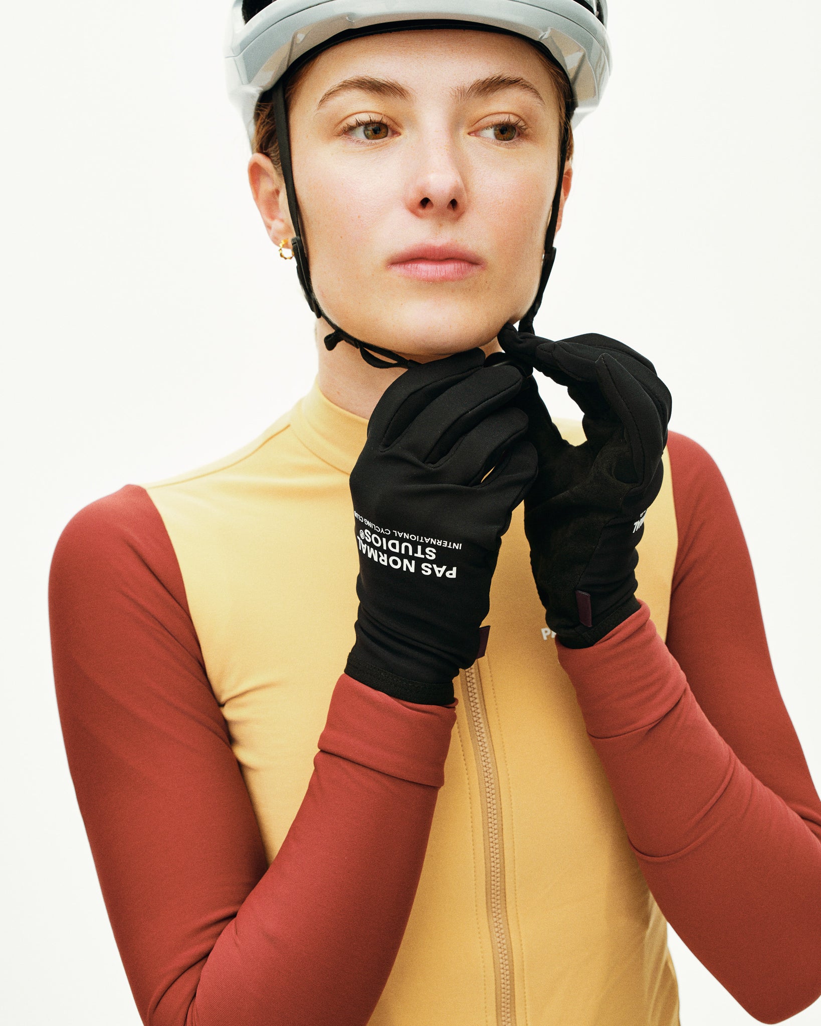 Logo Transition Gloves - Black