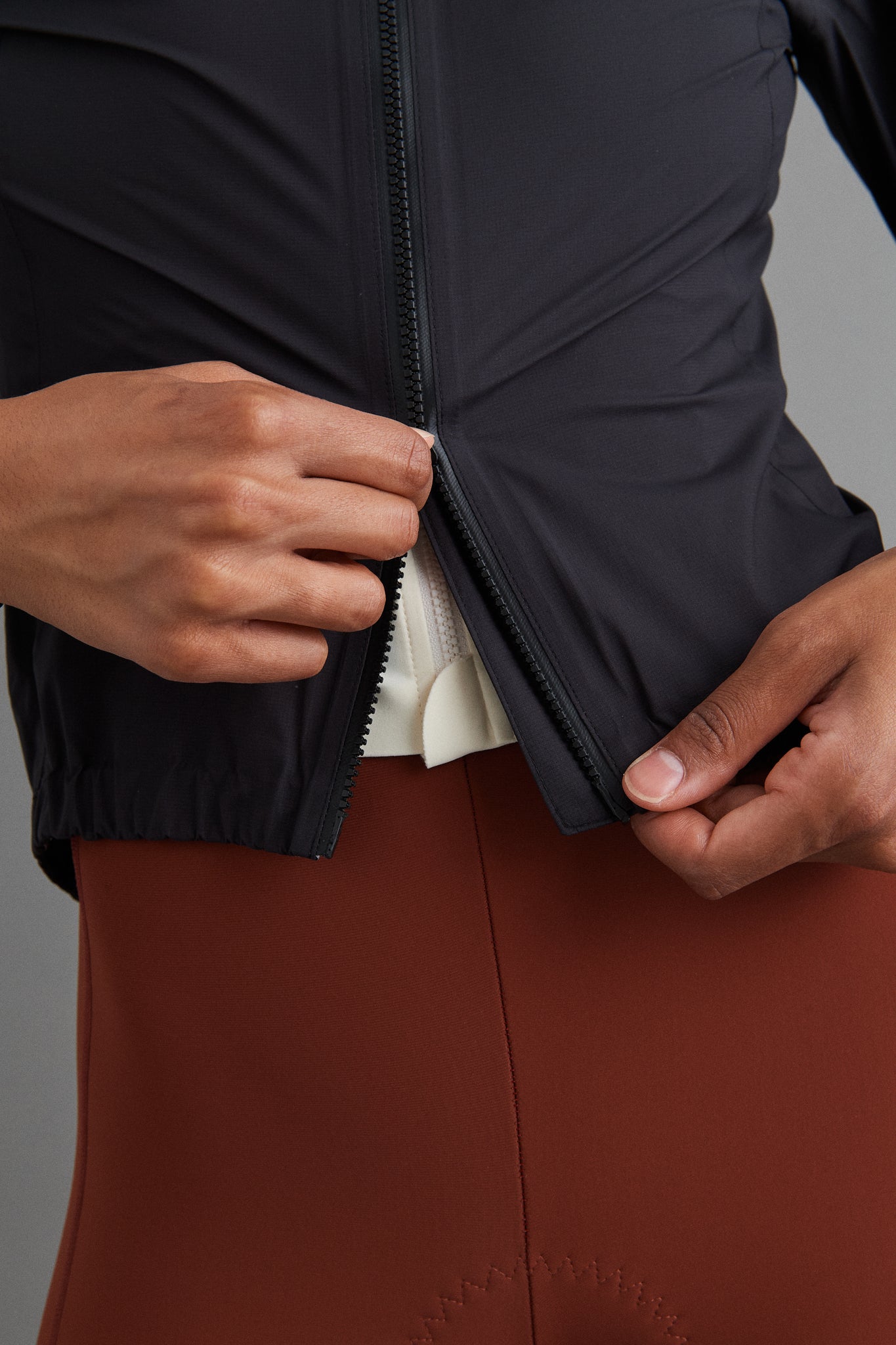 Women's Mechanism Rain Jacket - Black