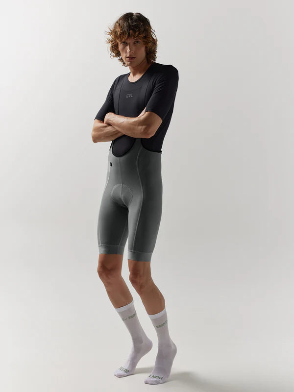 Givelo | Men’s Essntl Bib Short - Iron