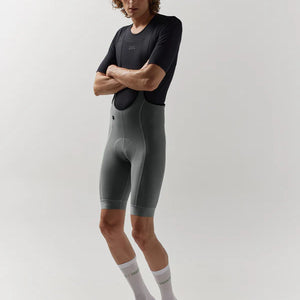 Givelo | Men’s Essntl Bib Short - Iron